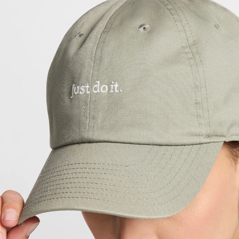 Nike Sportswear Just Do It Heritage Dad Hat